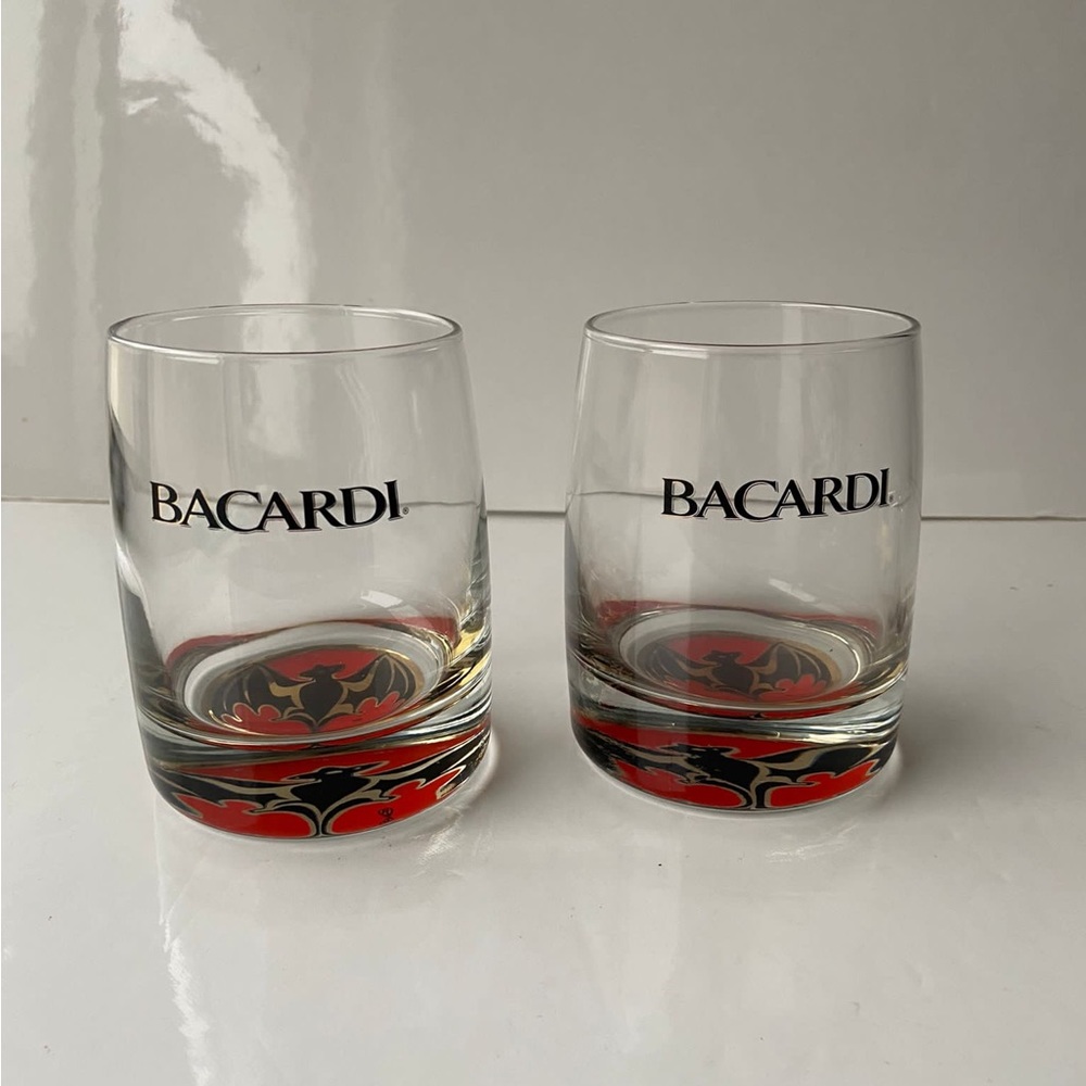 Bacardi Rum Glass Bacardi Bat Logo Weighted lo-ball Collectable Advertising 10oz